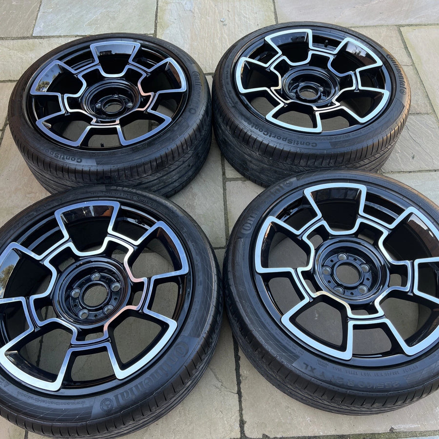 Genuine Rolls-Royce Black Badge 21" Alloy Wheels (Dawn, Wraith, Ghost)